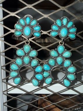 Turquoise Floral Cluster Dangle Earrings - Women Jewelry